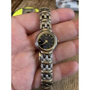 Citizen Vintage Womens Dress Classic Vintage 90s Black Dial Two-Tone Bracelet